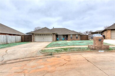 1405 N Park Place, Moore, OK 73160 - photo 2