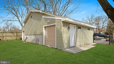 1231 Pekin Rd, Pasadena, MD 21122 - photo 6