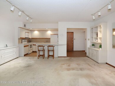 3465 Amboy Rd unit 3B, Staten Island, NY 10306 - photo 7