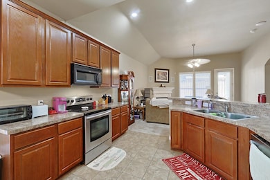 2805 Arabian Ave, Denton, TX 76210 - photo 6