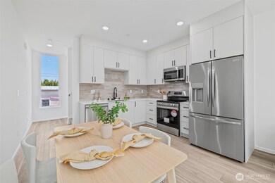 8324 16th Ave NW unit B, Seattle, WA 98117 - photo 5