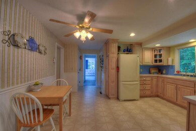 79 Trotters Ln, Marstons Mills, MA 02648 - photo 4