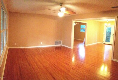 7308 Oakwood Dr, Jacksonville, FL 32211 - photo 3