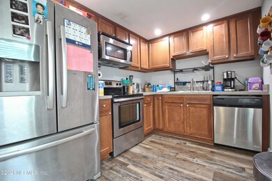 7825 Eaton Ave, Jacksonville, FL 32211 - photo 6