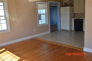 12 George St, Warwick, RI 02888 - photo 5