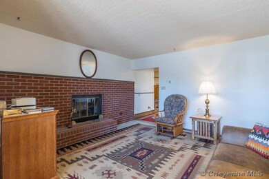 3208 Bevans St, Cheyenne, WY 82001 - photo 3