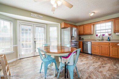 380 Bryce Way, Mount Washington, KY 40047 - photo 4