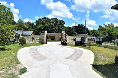 7109 Glass St, Houston, TX 77016 - photo 7