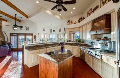 Amazing Kitchen