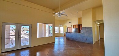 Kitchen w/breakfast nooknook