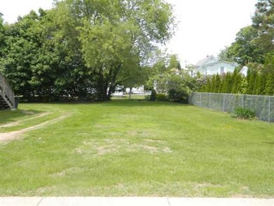 10 Errol St, Sanford, ME 04073 - photo 4