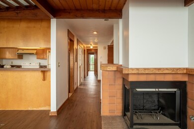 417 SW 6th St, Newport