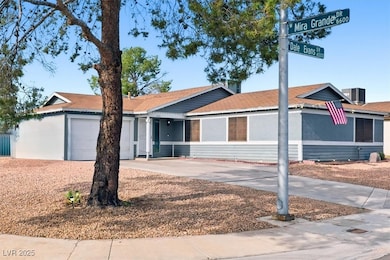 4000 Dale Evans Dr, Las Vegas, NV 89108 - photo 2