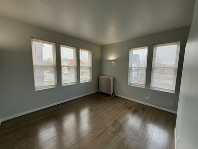 unlisted-address, Berwyn, IL 60402 - photo 7