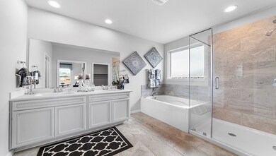 31326 Raleigh Creek Dr, Tomball, TX 77375 - photo 4