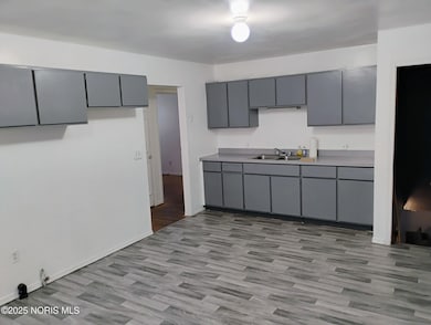 5509 Clover Ln, Toledo, OH 43623 - photo 4