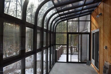 81 Moonbeam Cir, Hawley, PA 18428 - photo 4