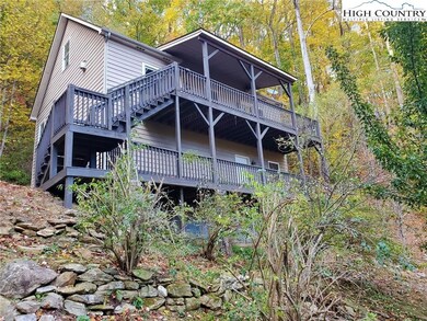 201 Thistle Ln, Banner Elk, NC 28604 - photo 4