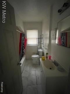 11850 Engleside St, Detroit, MI 48205 - photo 5