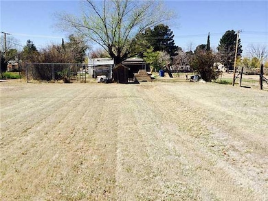 8025 Floyd Way, El Paso, TX 79915 - photo 6