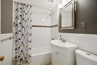 215 Massachusetts Ave unit 7 (21), Arlington, MA 02474 - photo 5