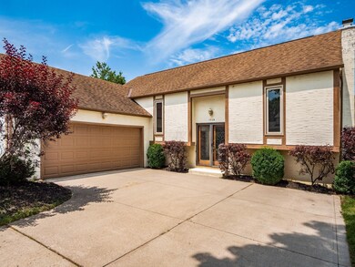 1526 Lorraine Ave, Columbus, OH 43235 - photo 7