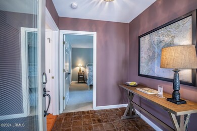 3 Foyer