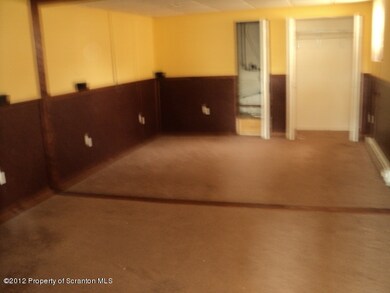 41 Mack St, Wilkes Barre, PA 18705 - photo 5