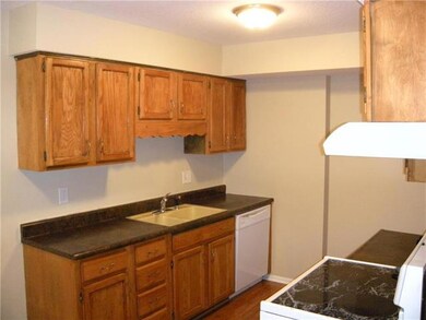 Nice quaint Kitchen!