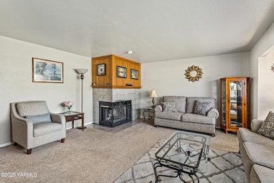 5502BristolWay_05