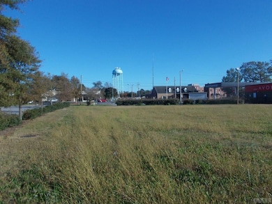 713 N Broad St, Edenton, NC 27932 - photo 2