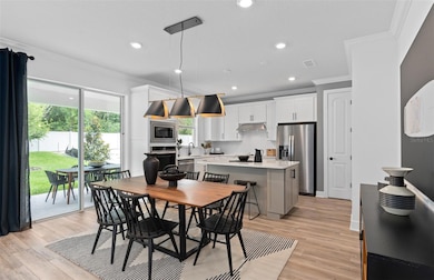 Model Home Design Only. Pictures and furnishings are for illustrative purposes only. Elevations, colors and options may vary. Furniture is for model home staging only.?