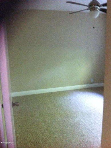 unit211 liv rm