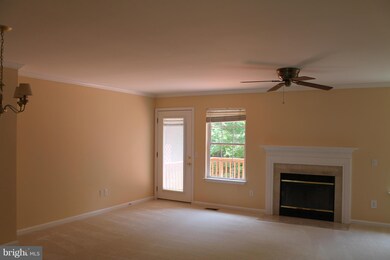 404 Mcdaniel Dr, Purcellville, VA 20132 - photo 6