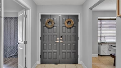 724 Palmore Ct, Lakeland, FL 33813 - photo 4