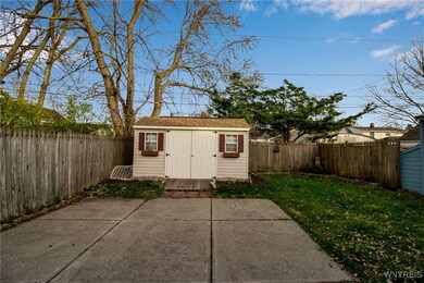 27 Hobmoor Ave, Buffalo, NY 14216 - photo 4