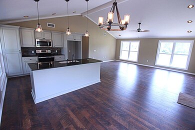 4572 Indian Springs Rd, Laurel, MS 39443 - photo 4