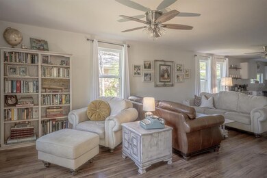 302 Madison St, Cleburne, TX 76033 - photo 5