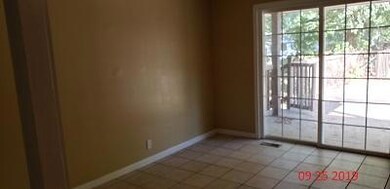 david lake dining area