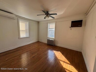 195 Cedar Ave unit 2 B, Staten Island, NY 10305 - photo 6