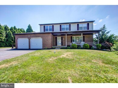 1801 Dutchmans Cir, Harleysville, PA 19438 - photo 2