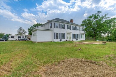 645 E Main St, Plainfield, IN 46168 - photo 2