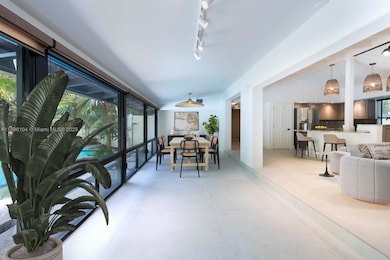 1107 NE 118th St, Biscayne Park, FL 33161 - photo 5