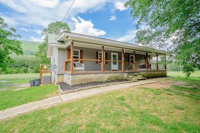 976Chamberlain-6