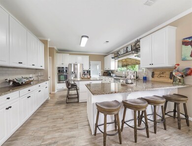 30510 Quinn Rd, Tomball, TX 77375 - photo 4