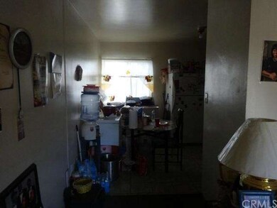 EATING AREA