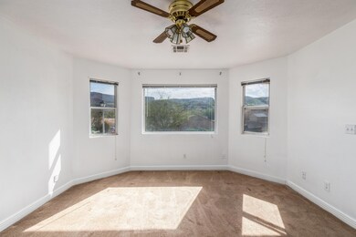 7 Living Room