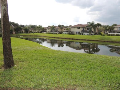 7 Amherst Ct unit D, Royal Palm Beach, FL 33411 - photo 4