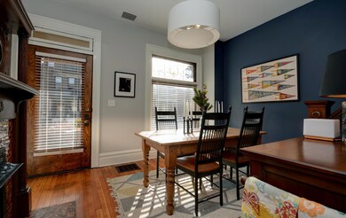 Dining Room (4)