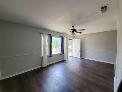 316 Elm St, Hurst, TX 76053 - photo 7